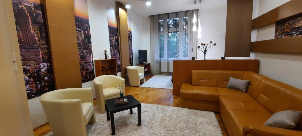 City Life Apartment Debrecen Exterior photo